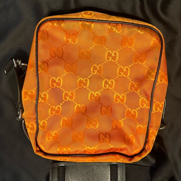 Gucci of the grid messenger bag. - Picture 11 of 11